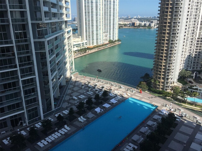 property at 495 Brickell Ave