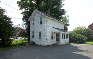 92-96 Mechanic St Apartments