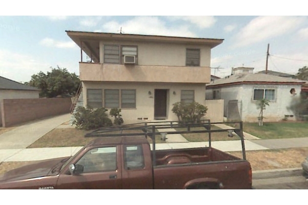 5824 Montebello Park Way in Los Angeles, CA - Building Photo