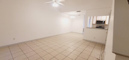 1387 Castelnau Ct in Tallahassee, FL - Building Photo - Building Photo