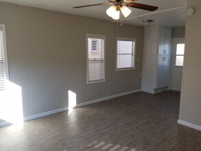 12006-12014 Walnut Street in Norwalk, CA - Building Photo - Interior Photo