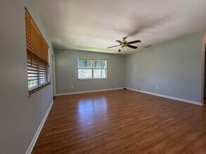 2110 Spanish Trail in Delray Beach, FL - Building Photo - Building Photo