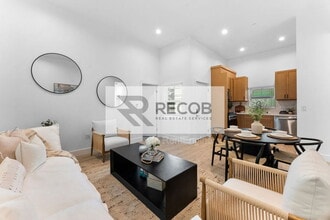 6730 Mohawk St in San Diego, CA - Building Photo - Building Photo