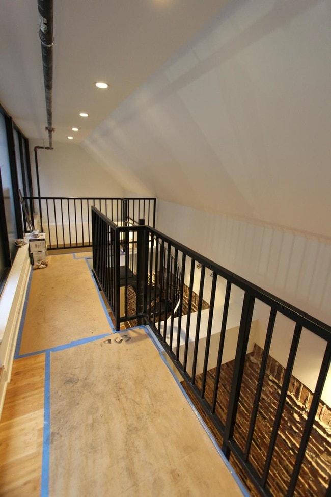 139 7th St, Unit 2000 in Pittsburgh, PA - Building Photo - Building Photo