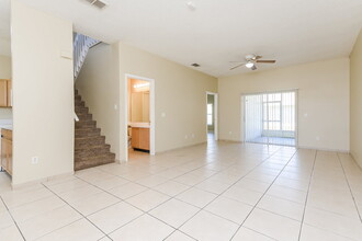 14580 Laguna Beach Cir in Orlando, FL - Building Photo - Building Photo