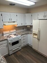 2129 S Delaware Ave in Springfield, MO - Building Photo - Building Photo