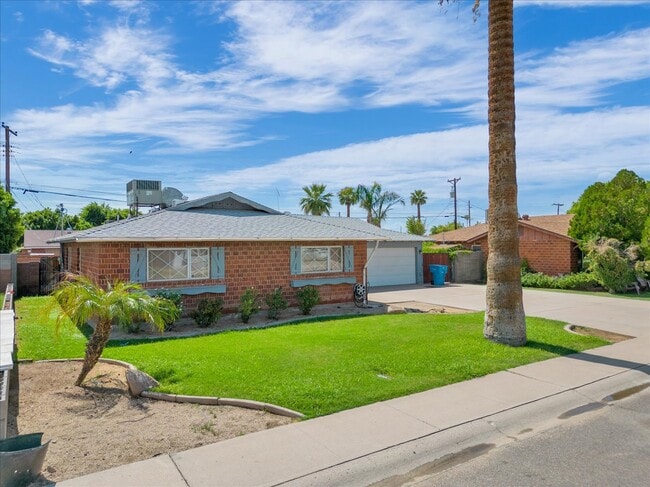 property at 3619 W Stella Ln