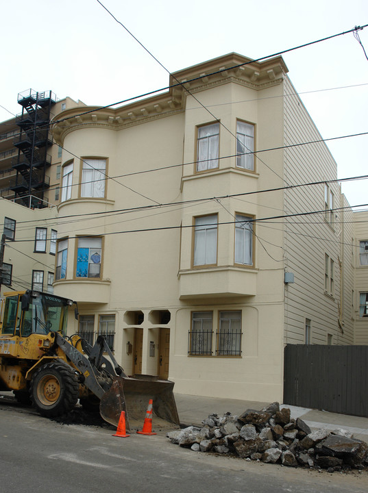 840 Greenwich St in San Francisco, CA - Building Photo