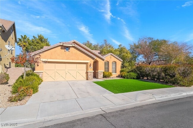 property at 1256 Sonatina Dr