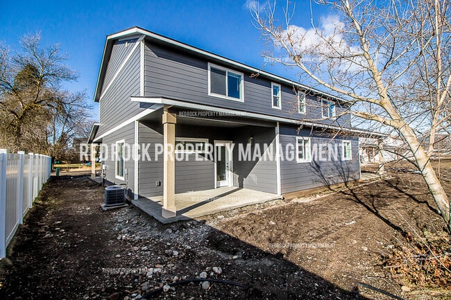 1108 N Davis Ln in Spokane Valley, WA - Building Photo - Building Photo
