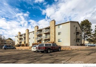 381 S Ames St-Unit -F-302 in Lakewood, CO - Building Photo - Building Photo