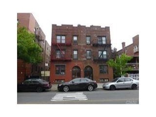 9308 35th Ave in Jackson Heights, NY - Building Photo