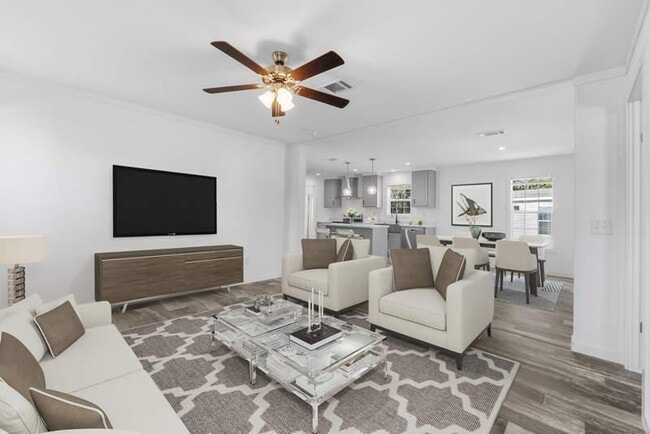 property at 16820 Oak Leaf Ct