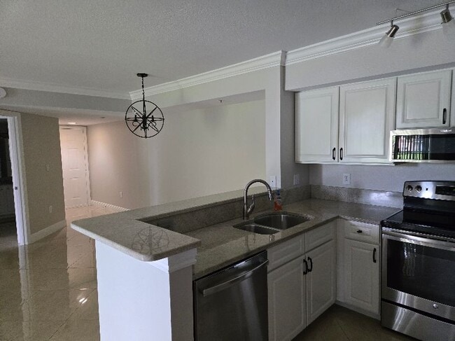 property at 15035 Michelangelo Blvd