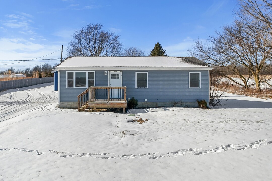 200 Lansingville Rd in Lansing, NY - Building Photo