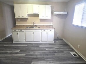 247 S Randolph St in Indianapolis, IN - Building Photo - Building Photo