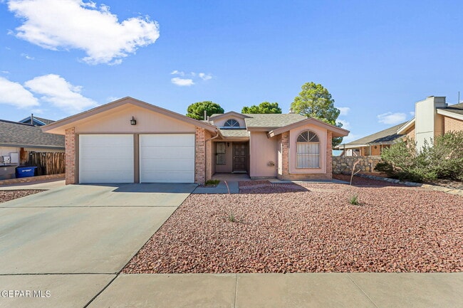 11781 Jennifer Dr in El Paso, TX - Building Photo - Building Photo
