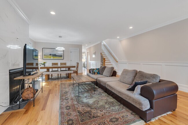 469 9th St in Palisades Park, NJ - Building Photo - Building Photo