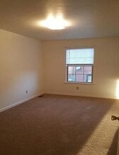 38 S Franklin St in Hanover, PA - Building Photo - Building Photo