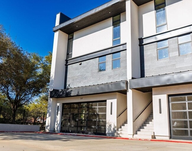 property at 8120 Stillmeadow Ct