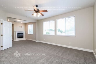 331 Allaire Cir in Sacramento, CA - Building Photo - Building Photo