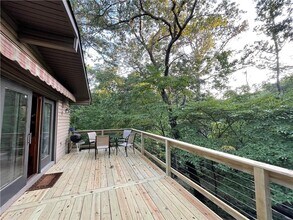 6 Lambeth Cir in Bella Vista, AR - Foto de edificio - Building Photo