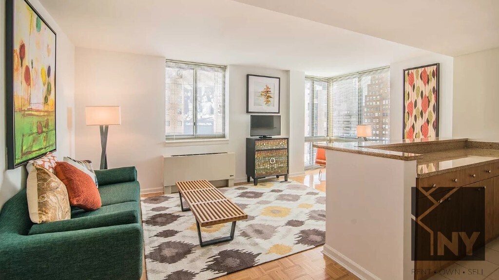 475 9th Ave, Unit 15E in New York, NY - Foto de edificio