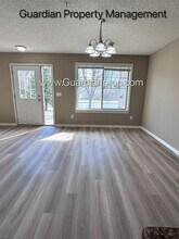 9923 Vera Cruz Ln in Brooklyn Park, MN - Building Photo - Building Photo