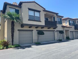 4450 Brisbane Way in Oceanside, CA - Building Photo