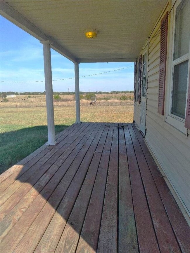 5306 SE Bethel Rd in Lawton, OK - Foto de edificio - Building Photo