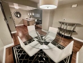 425 W Beech, Unit 504 in San Diego, CA - Foto de edificio - Building Photo