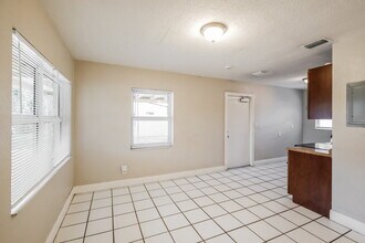 1311 NE 33rd St in Pompano Beach, FL - Building Photo - Building Photo