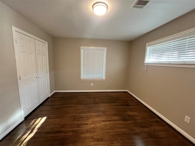 property at 14410 Castlereagh Dr