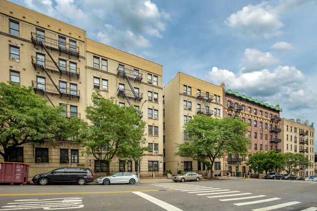 51 Tiemann Pl in New York, NY - Building Photo - Building Photo