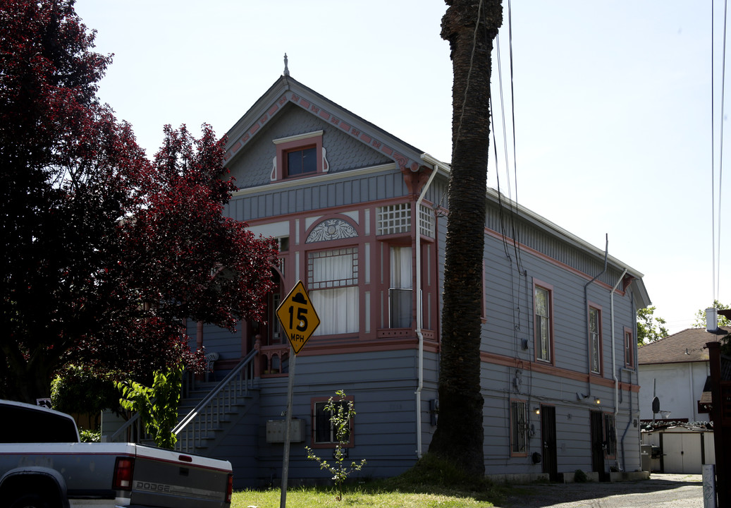 1053 59th St in Emeryville, CA - Building Photo