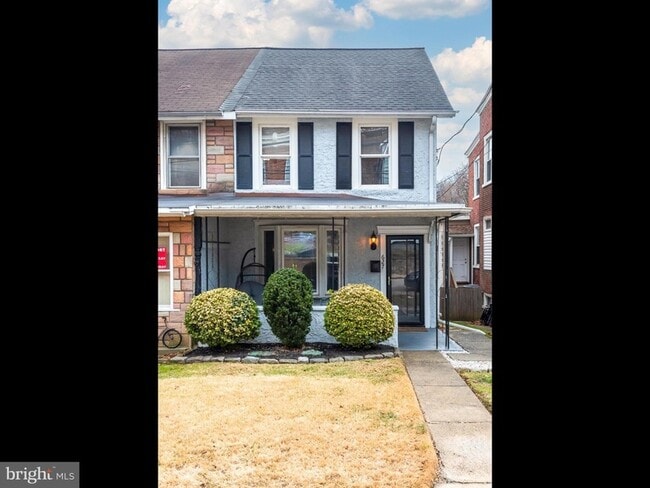 627 Ford St, Unit 513 in Conshohocken, PA - Building Photo - Building Photo