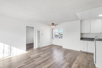 11952 Lindblade St in Culver City, CA - Building Photo - Building Photo