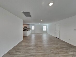 5933 Antonio Pl in Seguin, TX - Building Photo - Building Photo