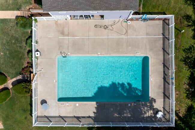 Homewood Heights Apartment Homes