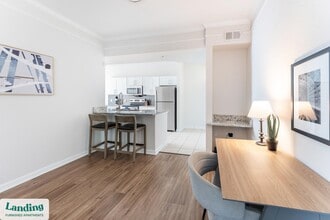 2801 Biltmore Park Dr, Unit 17-102 in Orlando, FL - Foto de edificio - Building Photo