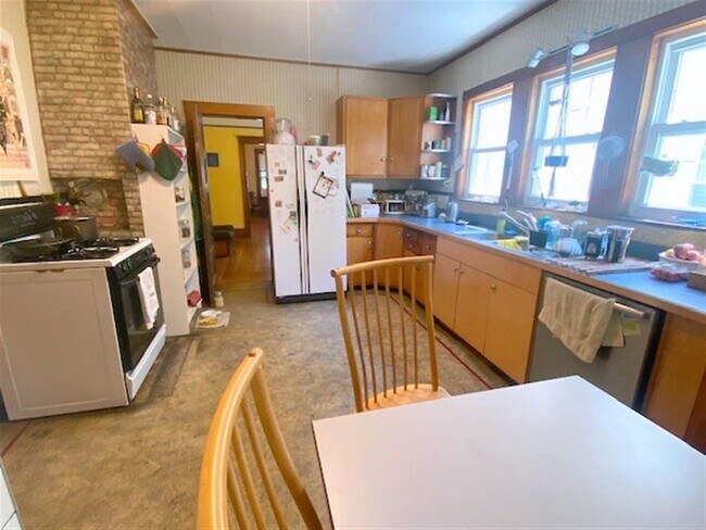 property at 34 Paulina St