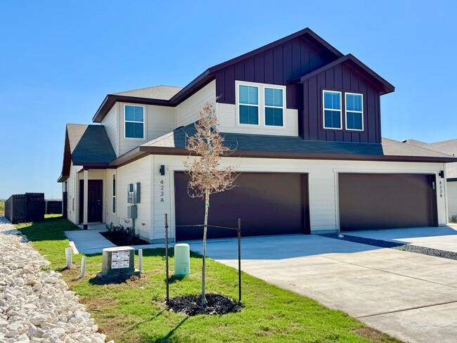 property at 423 Cross Barn Blvd