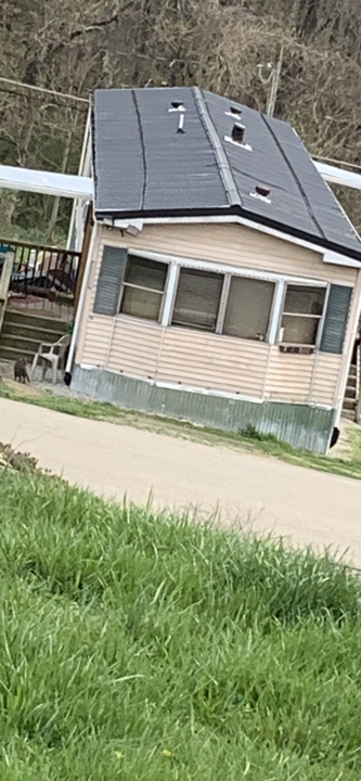 626 Flinn Ave in Ronco, PA - Building Photo