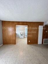 4924 Christiansen Rd in Lansing, MI - Building Photo - Building Photo