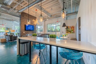 1701 North in Chapel Hill, NC - Foto de edificio - Building Photo