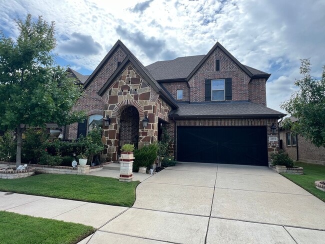 4959 Gleneagle Dr