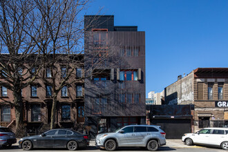 538 Washington Ave in Brooklyn, NY - Building Photo - Building Photo