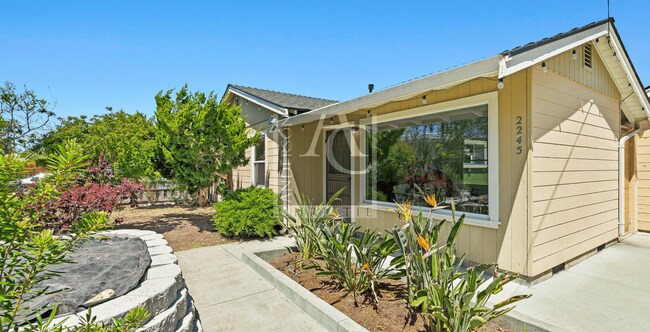2245 Mattison Ln in Santa Cruz, CA - Building Photo - Building Photo