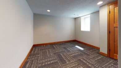 1002 13th Ave SE in Minneapolis, MN - Building Photo - Building Photo