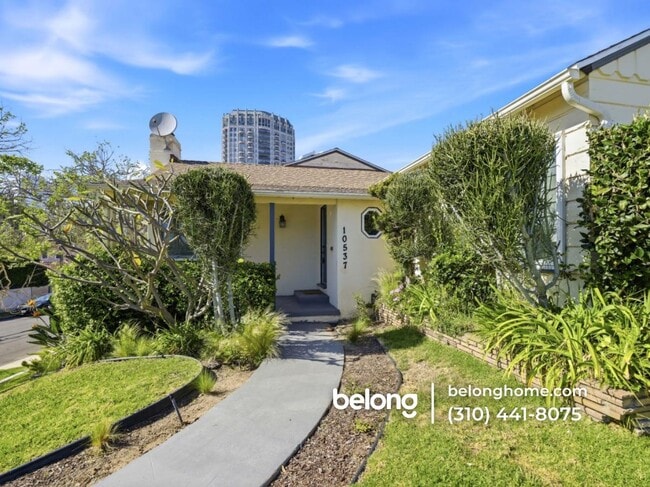 property at 10537 Rochester Ave